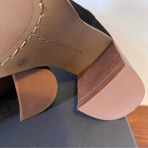 Vince Camuto Wenmina Black Suede Heel Pointed Modern Western Bootie NEW - Picture 12 of 14